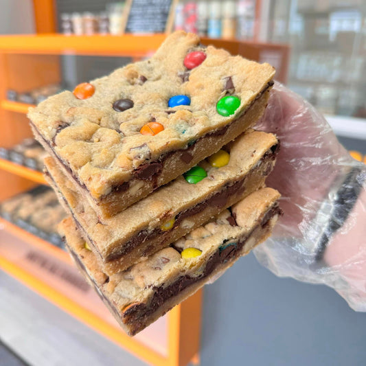 M&M Cookie Bar image 0
